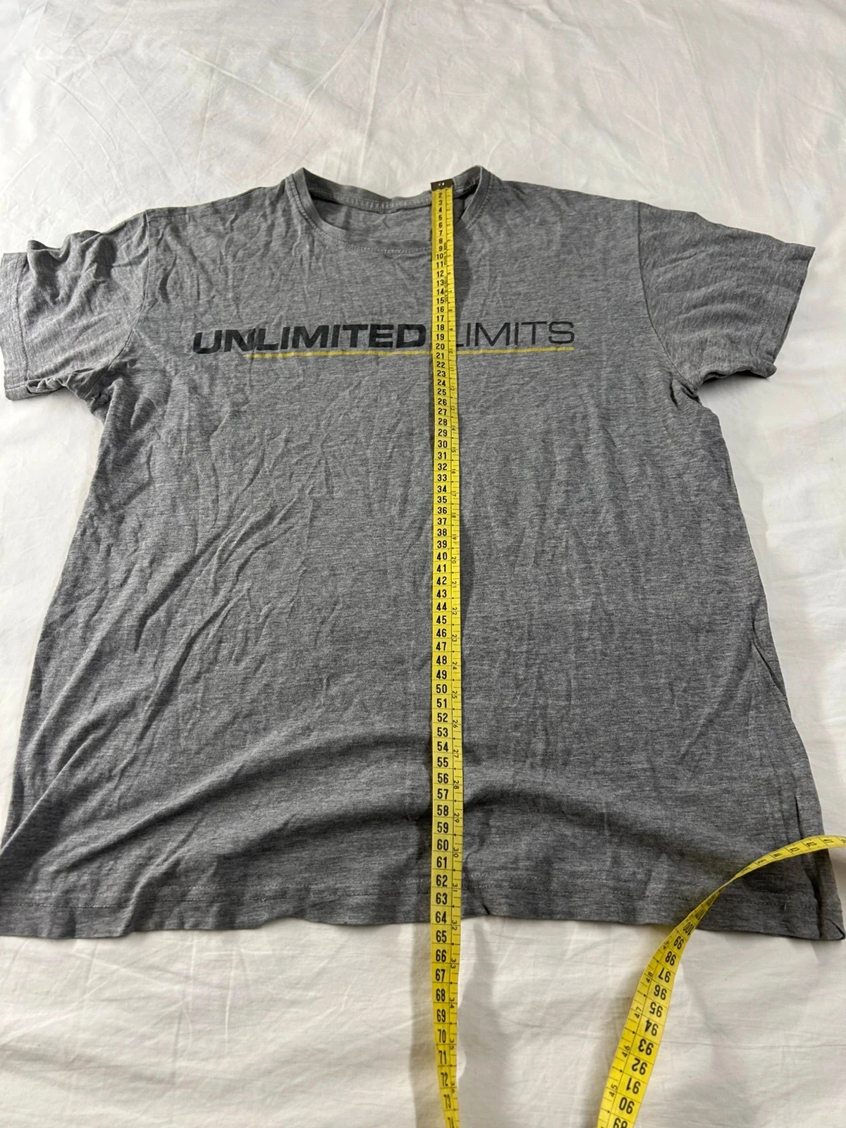 T-shirt cinza com estampa unlimited limits – photo 5